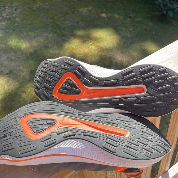 Mens Nike Sneakers- EXP- X14 SE Black/Orange/ White  Size 13 - Picture 9 of 14